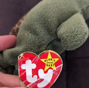 Collectors Only!!!  4 Beannie Babies in excellent shape dated from 1996 to 2000